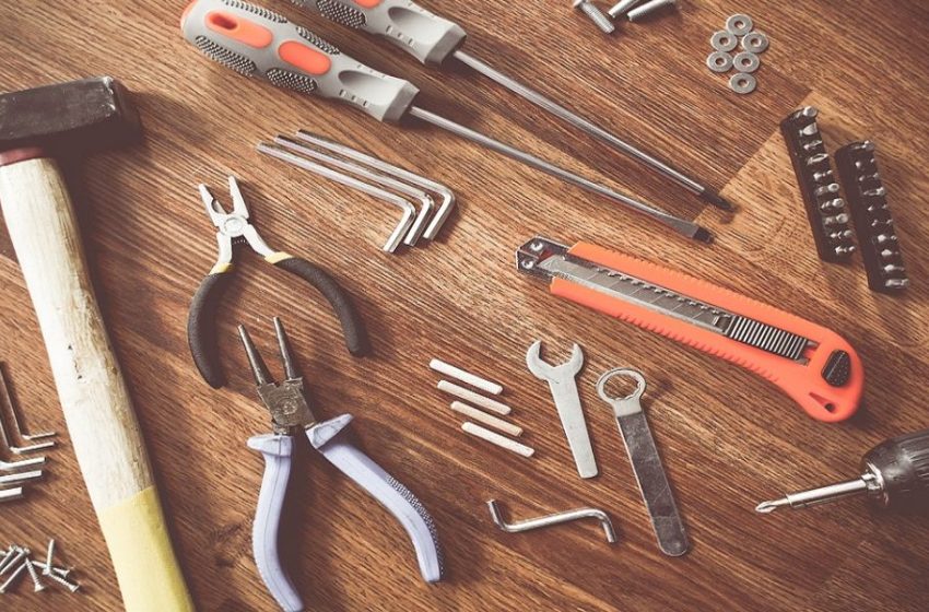 Tech Tools for DIY Enthusiasts: Elevate Your DIY Home Projects
